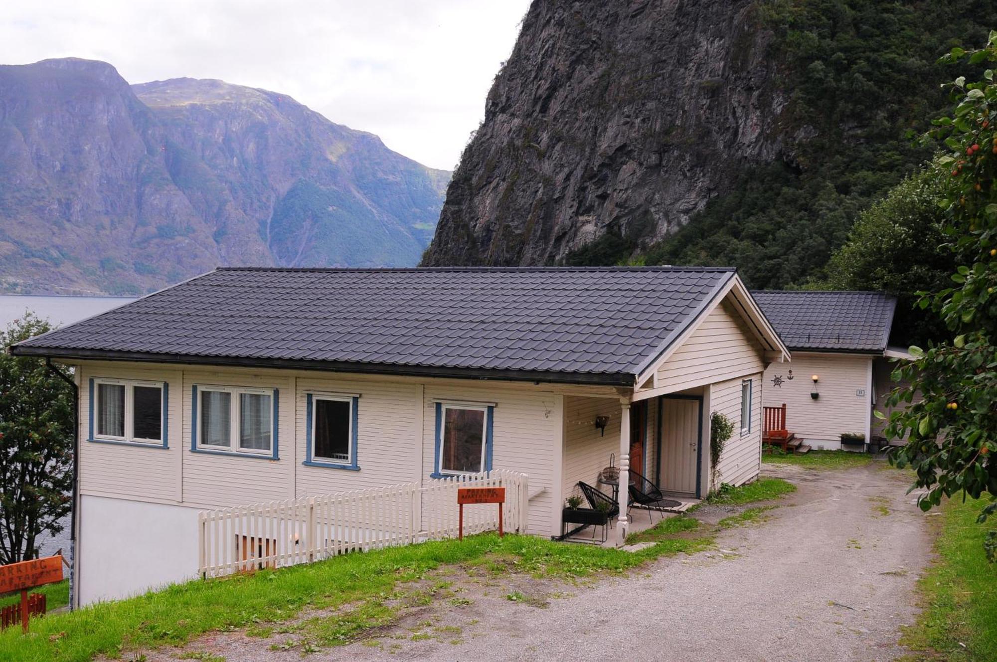 Visit Undredal Hotel Exterior photo