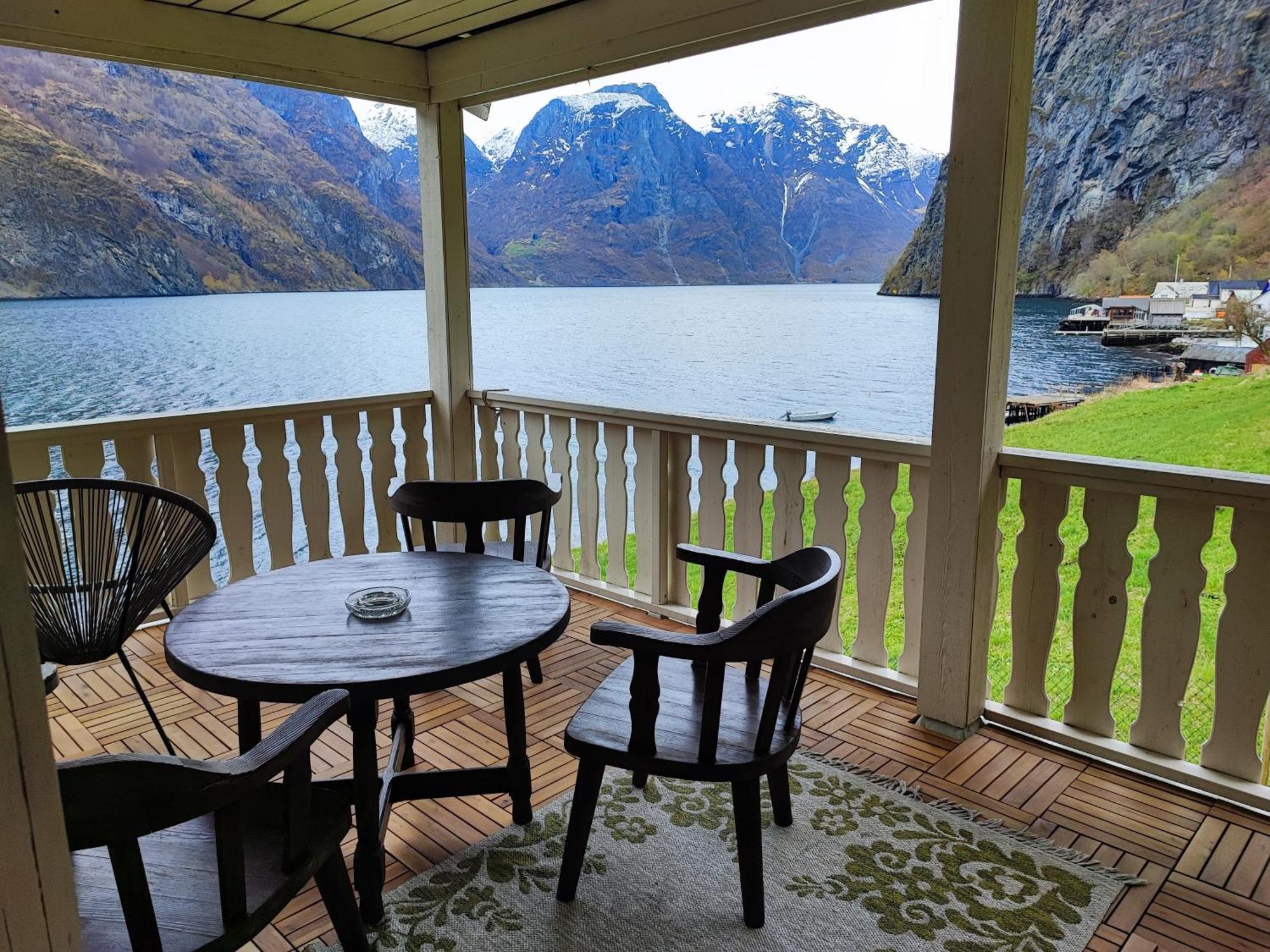 Visit Undredal Hotel Exterior photo