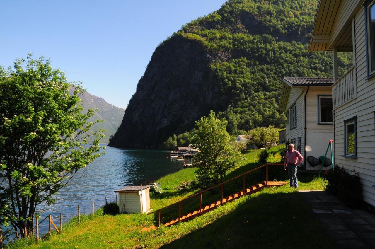 Visit Undredal Hotel Exterior photo